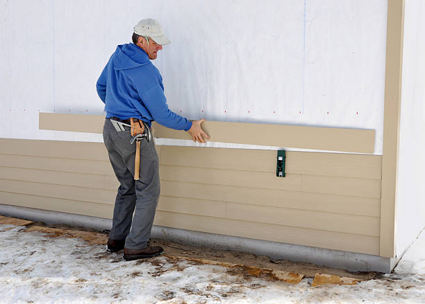 Best Siding Removal and Disposal  in Clarksdale, MS